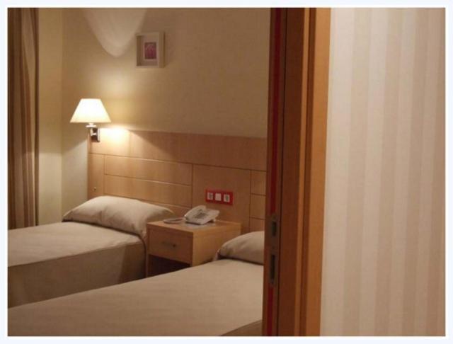 Hotel Villa De Zaragoza Casetas ห้อง รูปภาพ